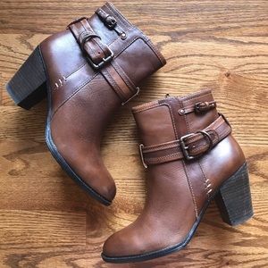 Sofft Wyoming Leather Booties Nearly New